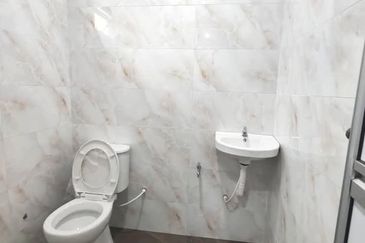 Taman Flora Heights Flat