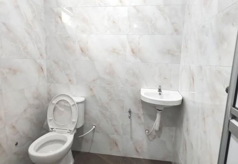 Taman Flora Heights Flat