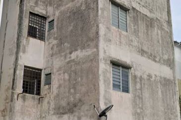 Taman Flora Heights Flat