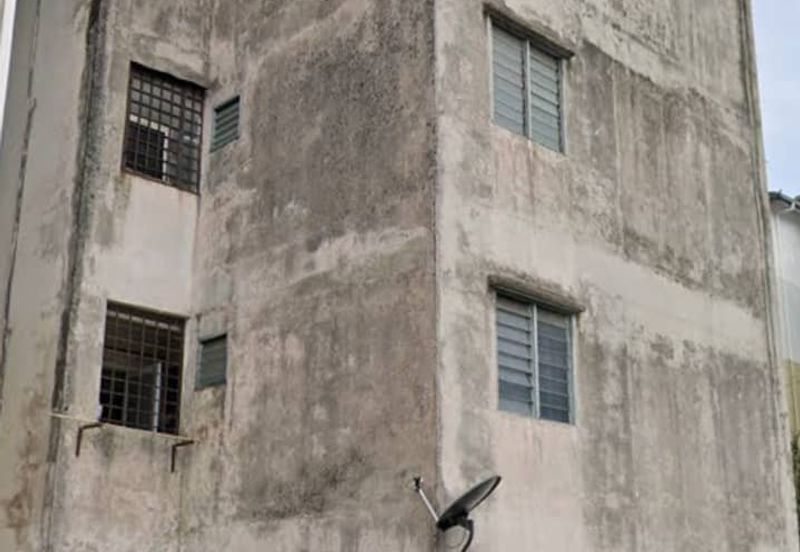 Taman Flora Heights Flat