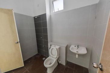 DOUBLE STOREY SEMI DETACHED HOUSE