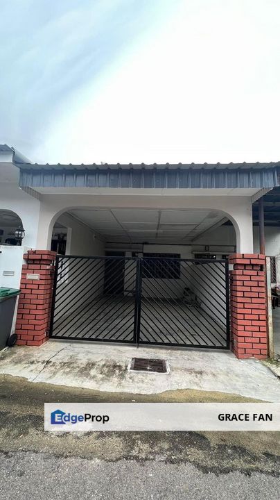Double Storey Low Cost House for Sale, Johor, Kluang