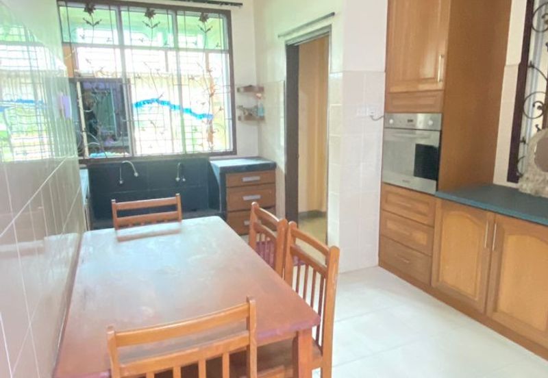 2-Storey Bungalow House for Sale