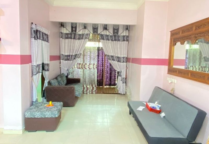 2-Storey Bungalow House for Sale