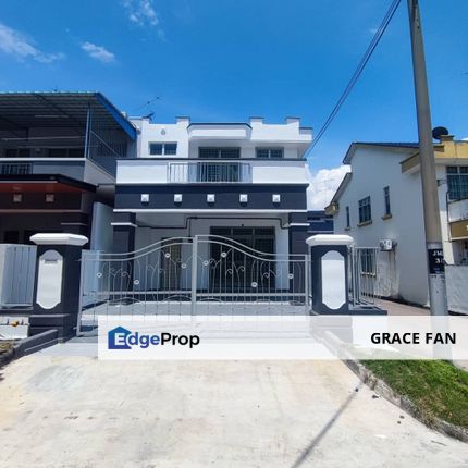 Nice Renovated 2-Storey Terrace House for Sale, Johor, Kluang