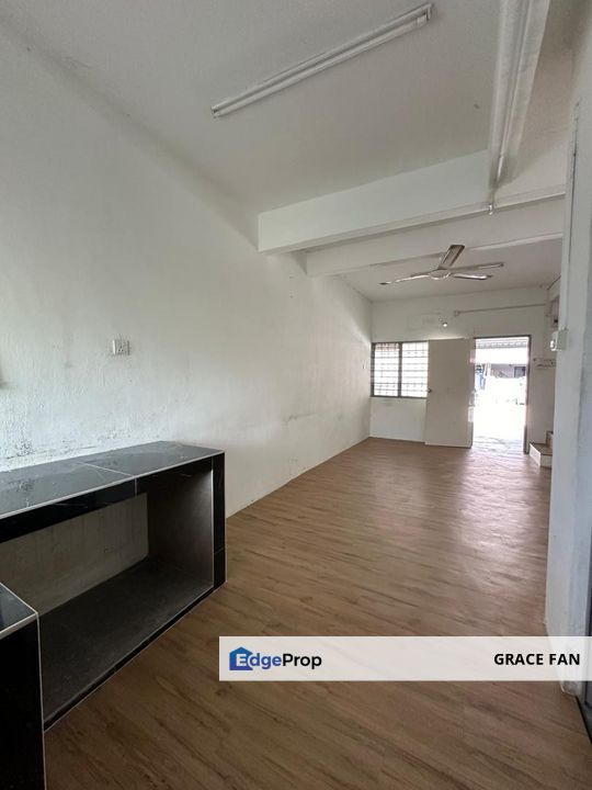 Tmn Suria-2-Storey Low Cost House for Sale , Johor, Simpang Renggam