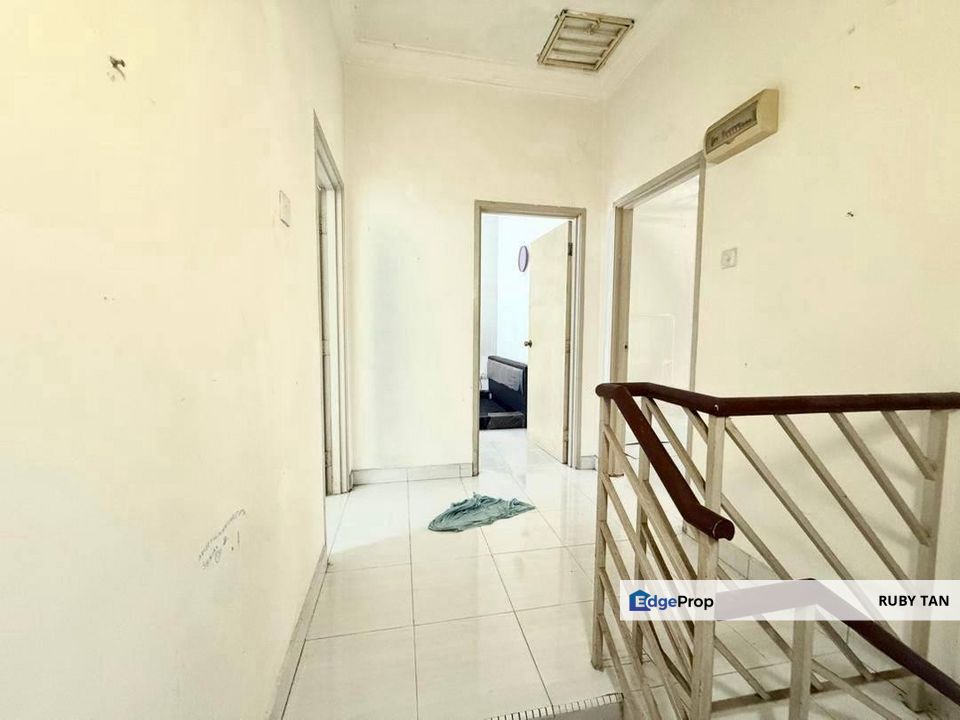 Taman Tropika Kulai Jalan Tropika Double Storey Terrace House, Johor, Kulai