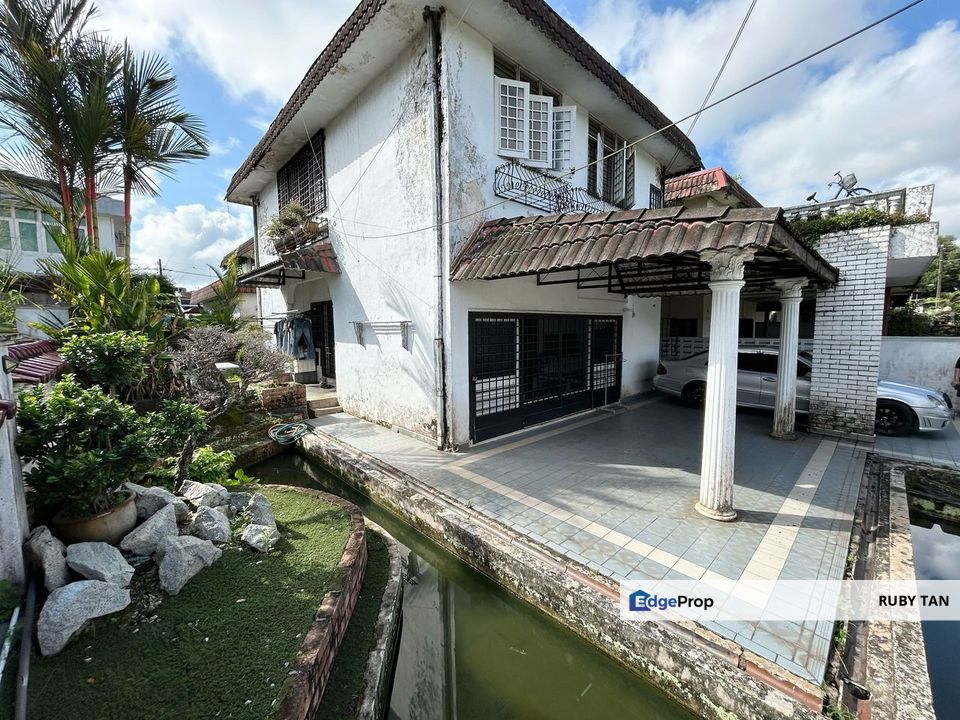 Taman Sri Kulai Baru 2 Kulai Double Storey Semi D House, Johor, Kulai