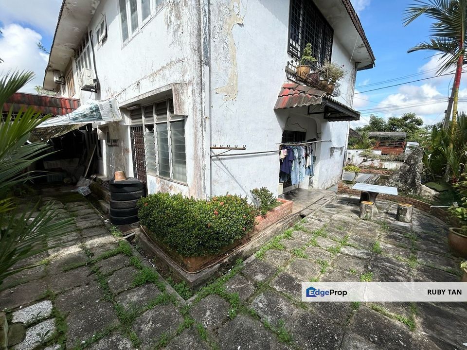 Taman Sri Kulai Baru 2 Kulai Double Storey Semi D House, Johor, Kulai