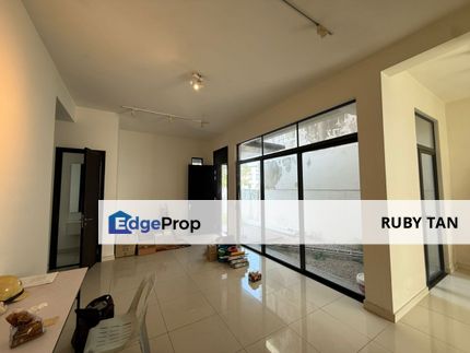 Avira Garden Terraces Medini Double Storey Garden Terrace House, Johor, Nusajaya