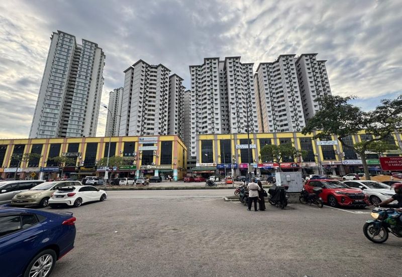 Taman Larkin Perdana