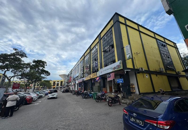 Taman Larkin Perdana