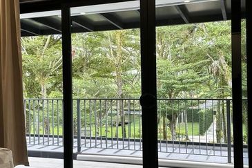 The WaterEdge Residences