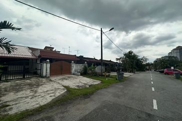 Jalan Semenanjung