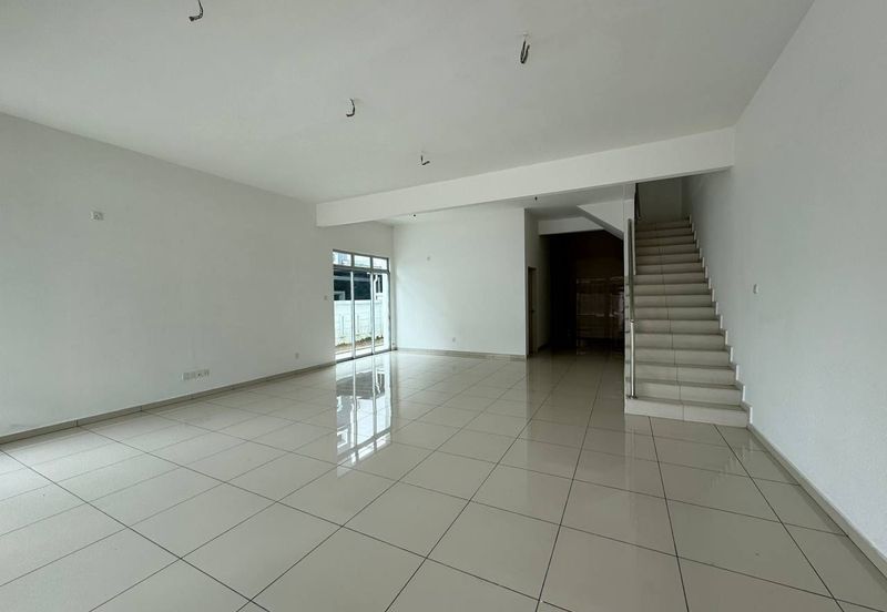 Oleander @ Kempas Utama