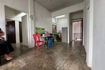 Taman Pulai Utama Flat