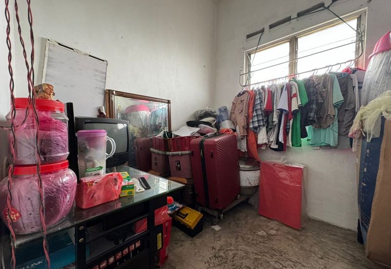 Taman Pulai Utama Flat