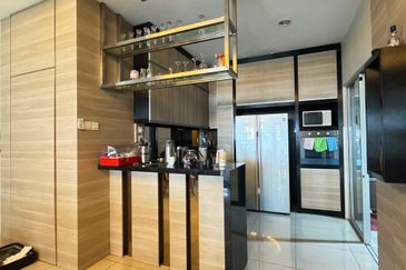 Horizon Hills Superlink Terrace House Corner Lot Fully Furnished Fully Renovated