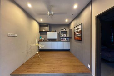 Horizon Hills Superlink Terrace House Corner Lot Fully Furnished Fully Renovated