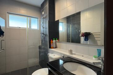 Horizon Hills Superlink Terrace House Corner Lot Fully Furnished Fully Renovated