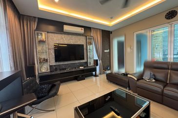 Horizon Hills Superlink Terrace House Corner Lot Fully Furnished Fully Renovated