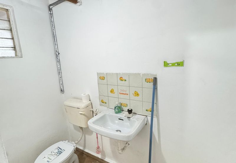 Taman Pulai Utama Flat