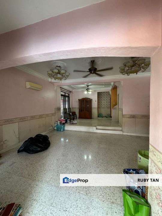 Taman Perling Jalan Belibis Double Storey Terrace End Lot with Big Land, Johor, Johor Bahru