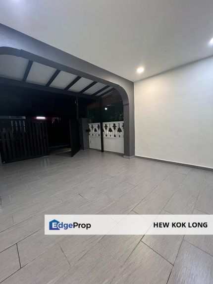 Double Storey Low Cost for sale , Johor, Ulu Tiram