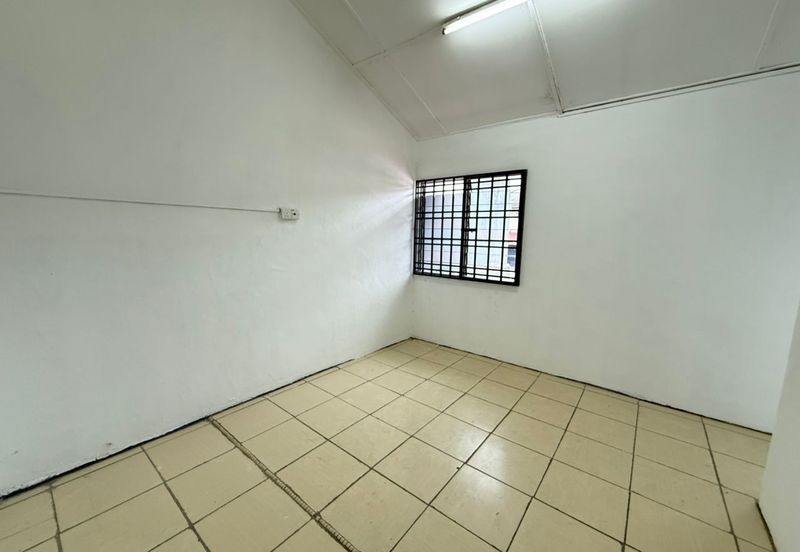 Taman Bukit Tiram (violet 2)