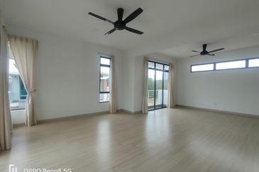 Jalan Harmonium 32/2