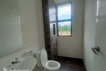 Jalan Harmonium 32/2