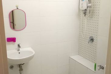 Cradleton @ Eco Majestic