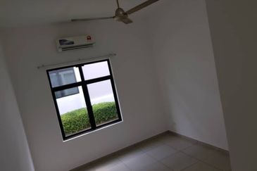 Cradleton @ Eco Majestic