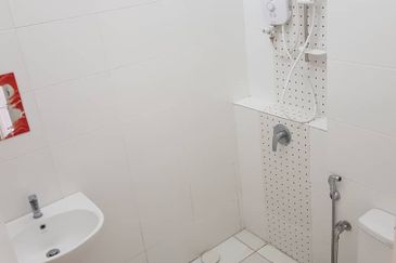 Cradleton @ Eco Majestic