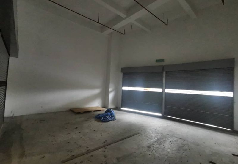 SaVille Shoplot for rent!