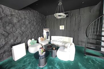 Jalan G 1 Taman Melawati For Sale!!