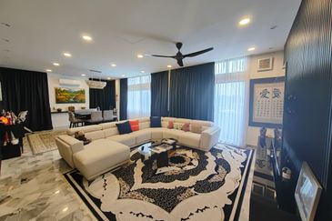 Jalan G 1 Taman Melawati For Sale!!