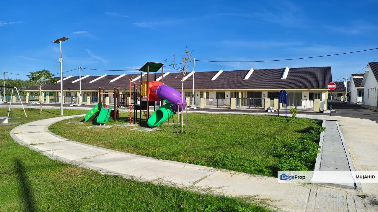 TAMAN ACASIA SERAI RESIDENSI PADANG SERAI FACING PADANG PERMAINAN, Kedah, Kulim