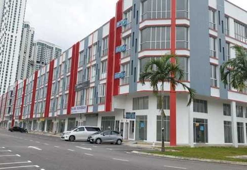 Oasis 2 @ Tropicana Danga Cove