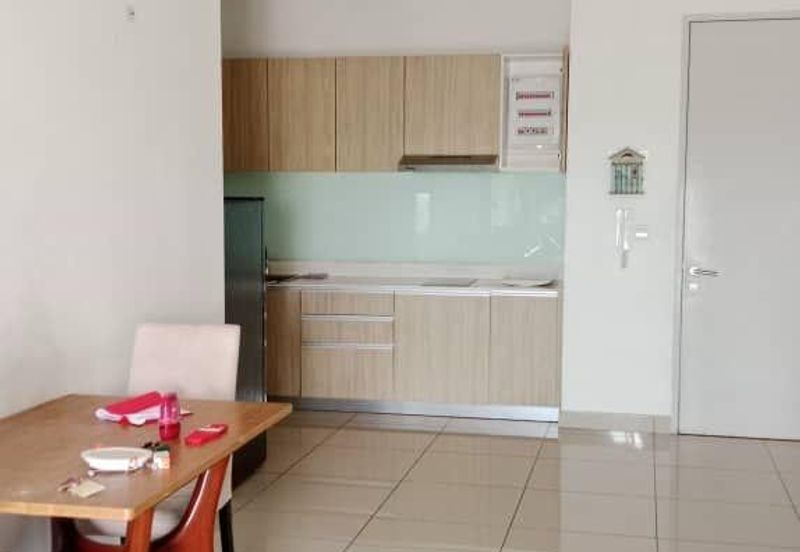 Meridin Bayvue Apartment