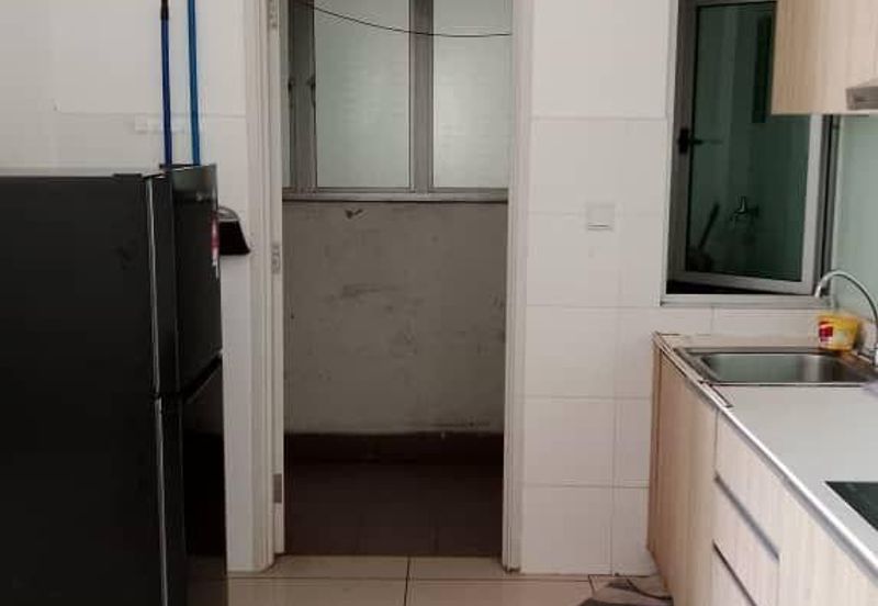 Meridin Bayvue Apartment