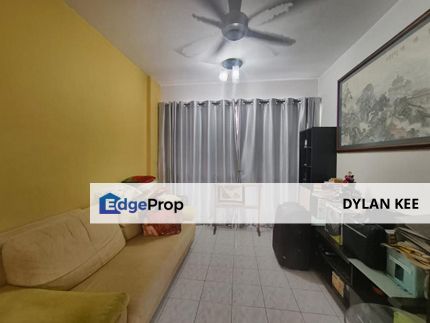 Apartment Putri Ria Bandar Baru Kota Putri Masai Three Bedrooms Fully Furnished, Johor, Masai