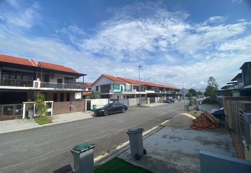 Rini Heights