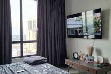 Dedaun Hijau (Greenfield Regency)