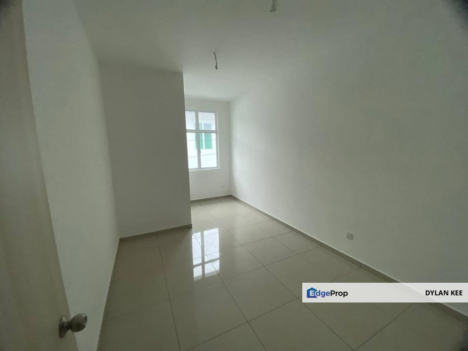 Bandar Layangkasa Pasir Gudang Double Storey House Intermediate Unit, Johor, Pasir Gudang