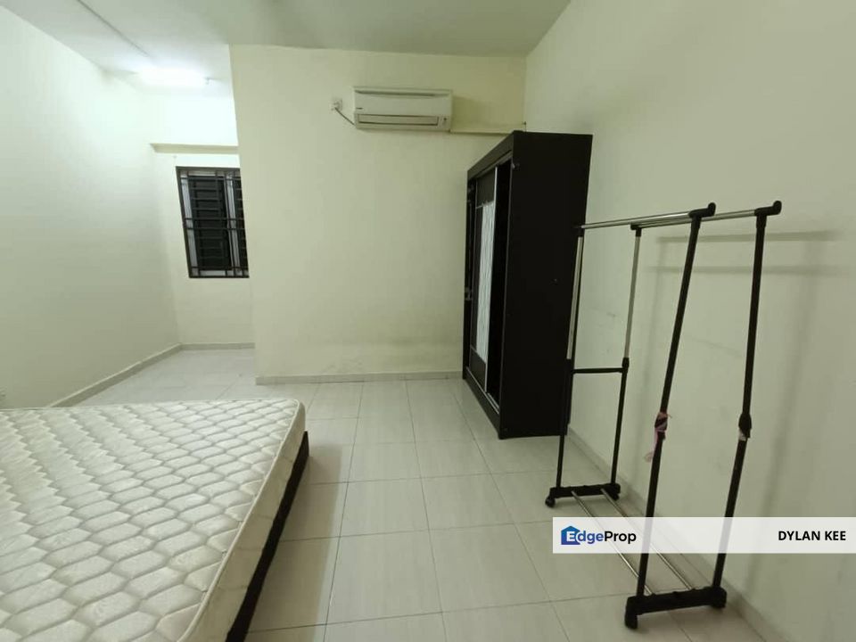 Bangunan Duta Impian The Embassy Suites Three Bedrooms Medium Floor, Johor, Johor Bahru