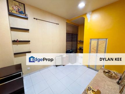 Taman Kempas Utama Double Storey Cluster House, Johor, Johor Bahru