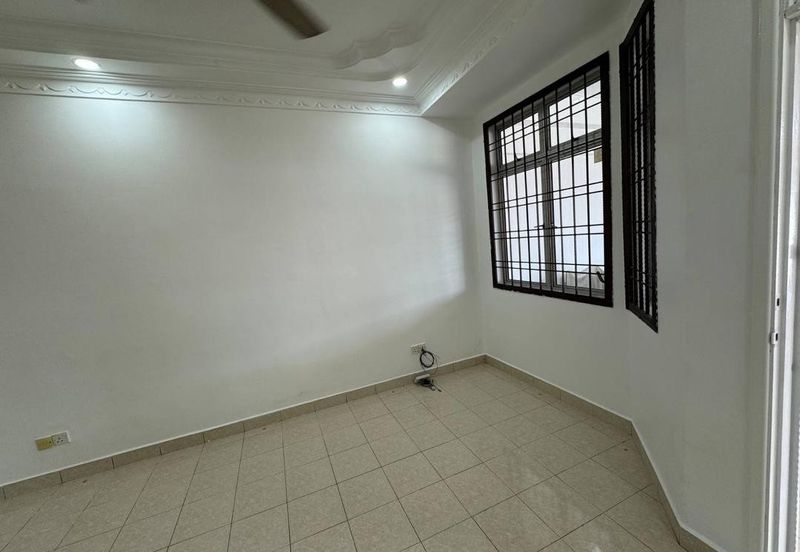 Bandar Baru Seri Alam