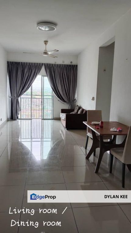 Meridin Bayvue Apartment Masai Service Apartment Three Bedrooms, Johor, Masai
