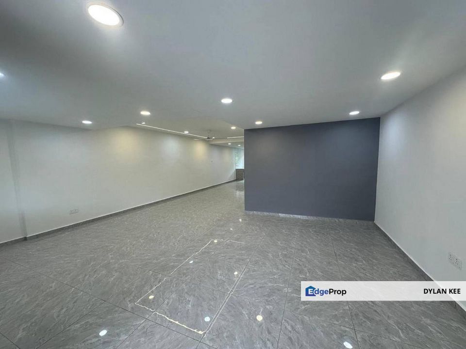 Taman Bukit Kempas Jalan Bukit Kempas Double Storey Terrace House, Johor, Johor Bahru